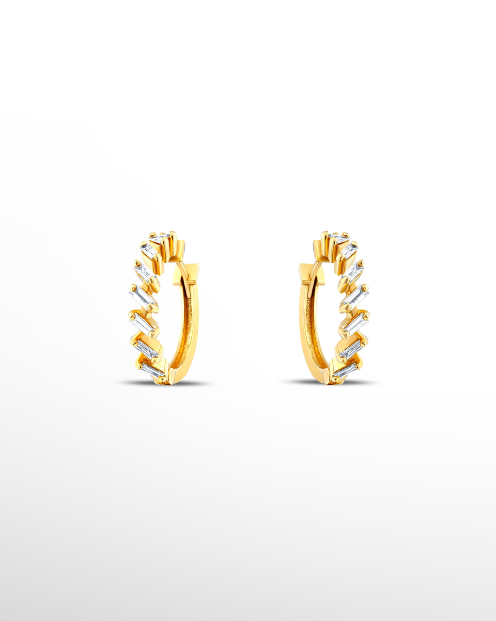 |0,39 Karat| 18 Ayar Gold Altın Baget Pırlanta Küpe