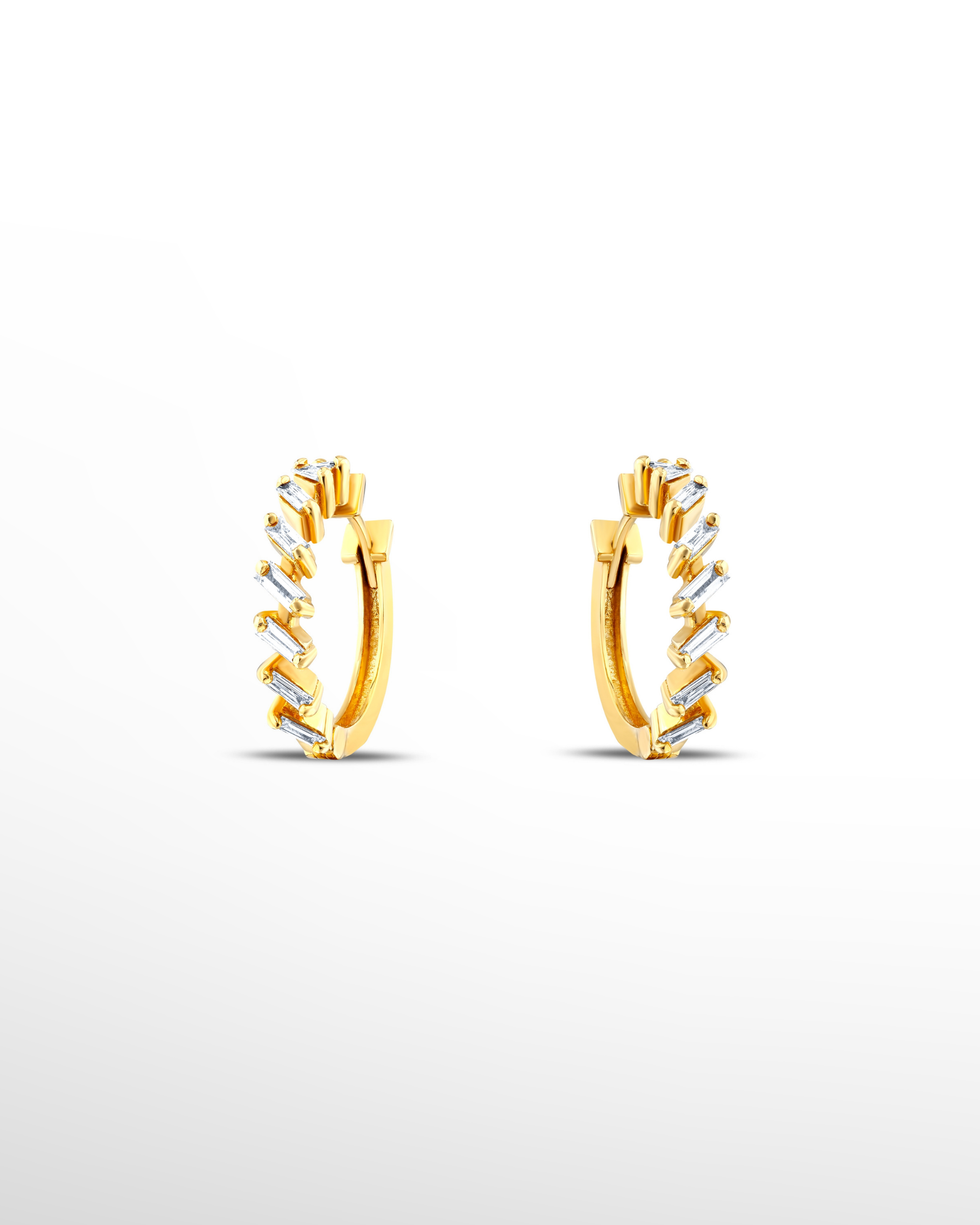 |0,39 Karat| 18 Ayar Gold Altın Baget Pırlanta Küpe